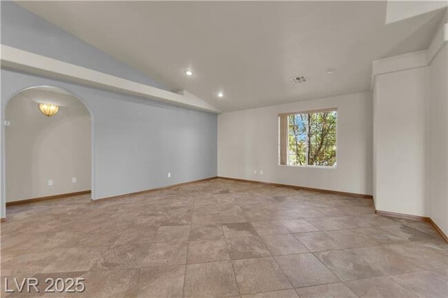 Building Photo - 1.2 Acres with Indoor & Outdoor RV Parking!!!!