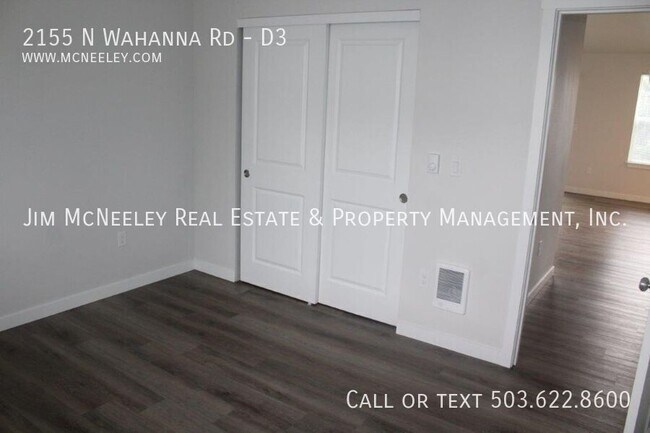 Building Photo - 2155 N Wahanna Rd