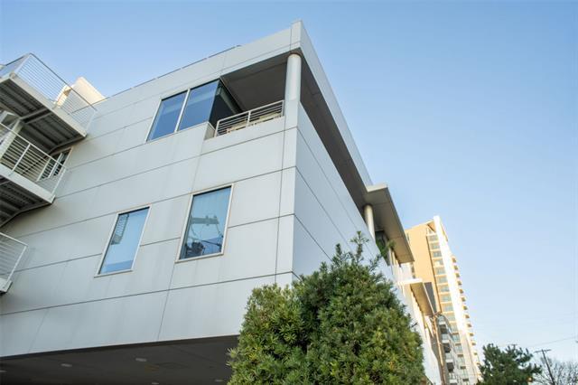 Building Photo - 3203 McKinney Ave