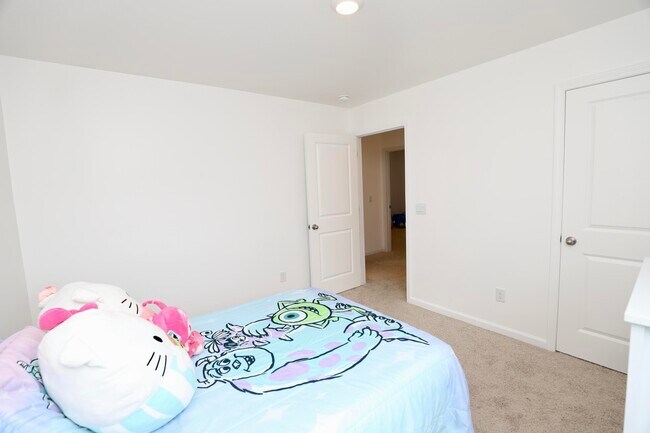 Building Photo - 2037 Elmridge Rd