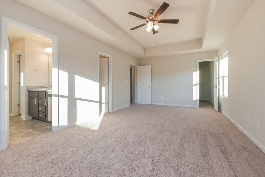 Building Photo - 11152 Shadow Creek Terrace