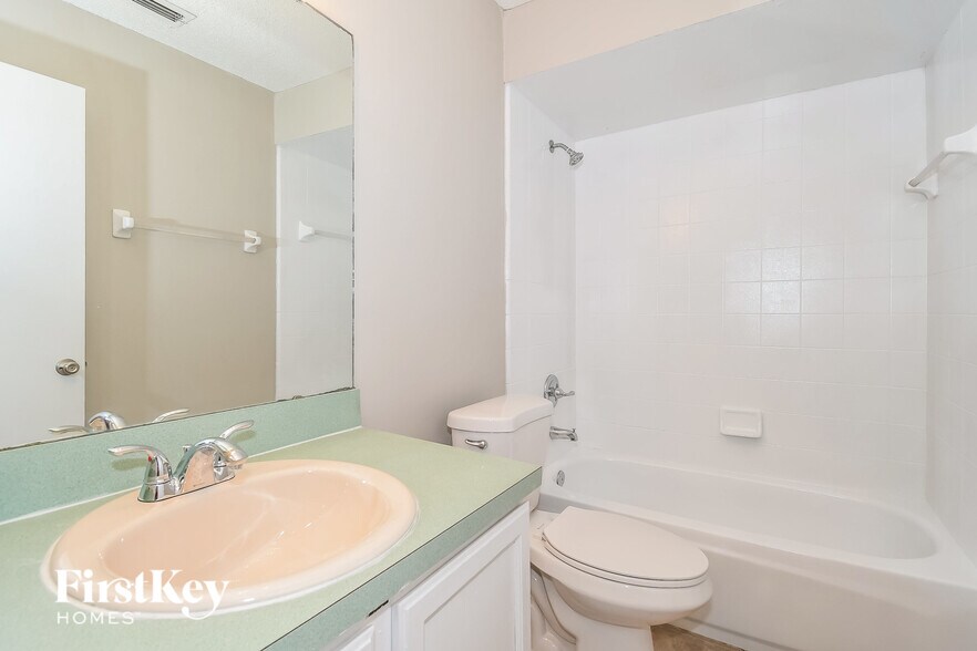 Building Photo - 3311 Secret Isle Ln