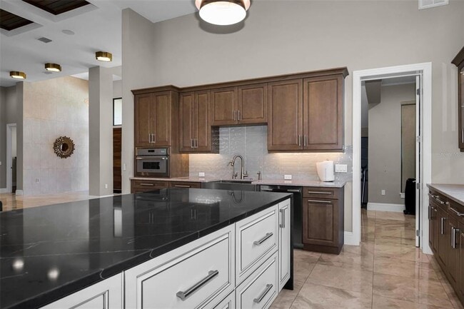 Building Photo - 1015 Bellamare Trail