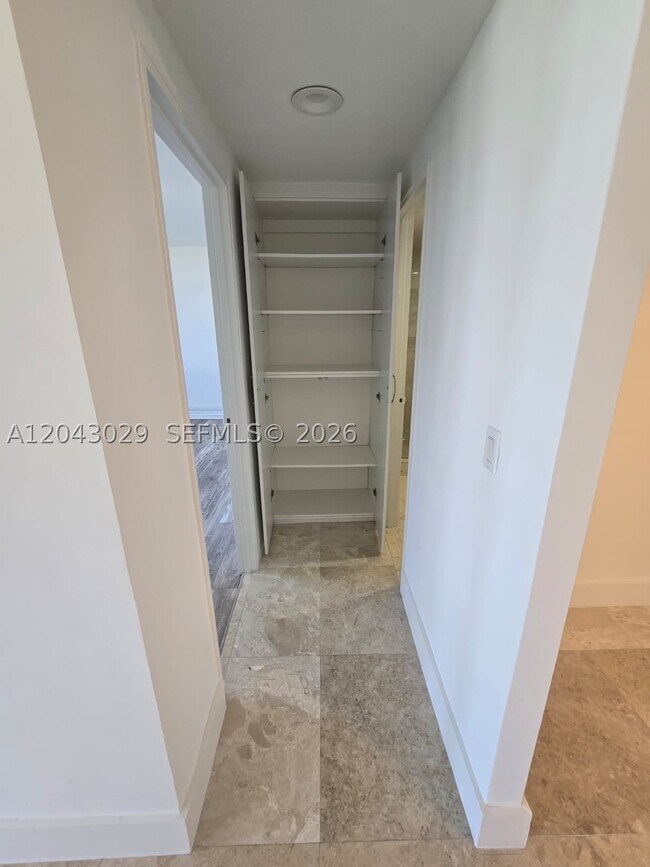 Building Photo - 10185 Collins Ave