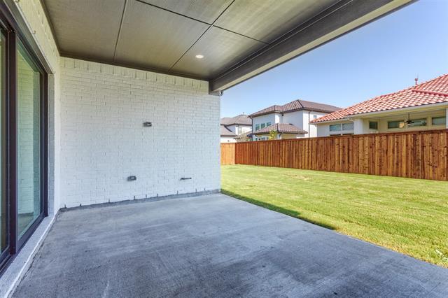 Building Photo - 10342 Great Days Dr