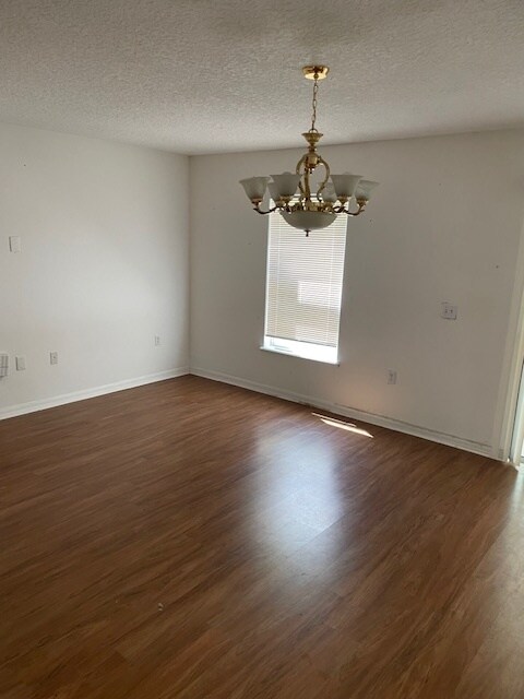 Building Photo - 87045 Kipling Dr