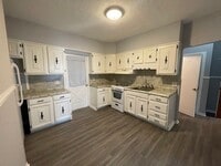 Building Photo - 44 Farrington St