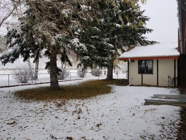 Building Photo - 6039 Gooch Hill Rd