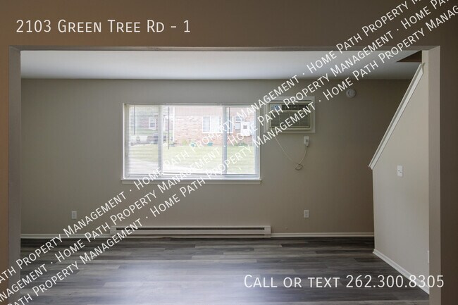 Building Photo - 2103 Green Tree Rd