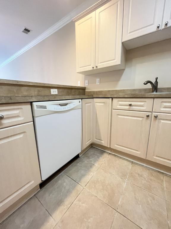 Building Photo - 4843 Luster Leaf Cir
