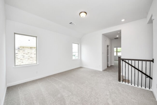 Building Photo - 4042 Colony Ln