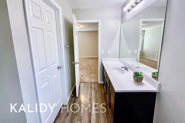 Building Photo - 2904 Cider Mill Ln