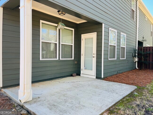 Building Photo - 39 Tahoe Dr