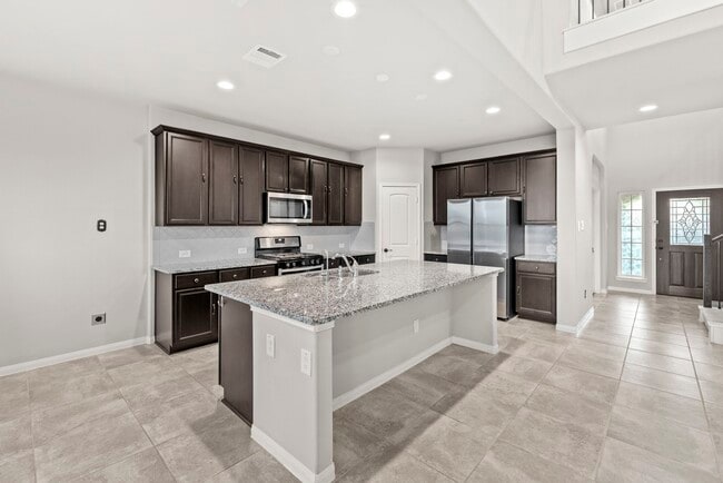 Building Photo - 3506 Lake Bella Megan Dr