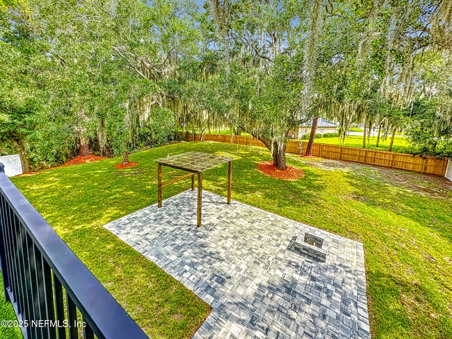 Building Photo - 5395 Heckscher Dr