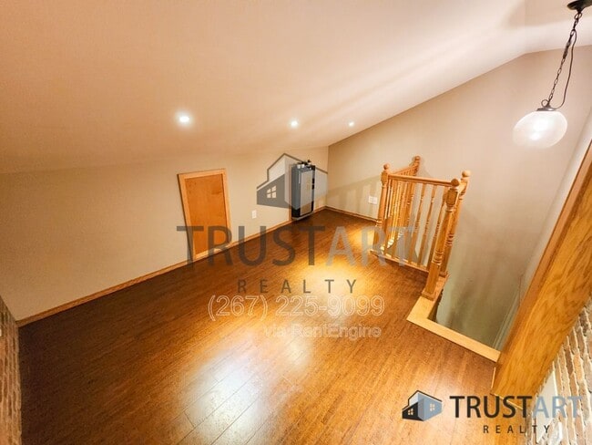 Building Photo - 12135 Academy Rd