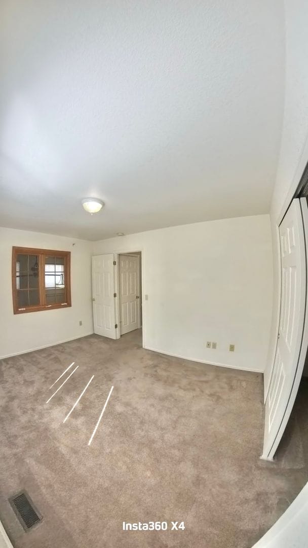 Building Photo - 3923 Leah Heights