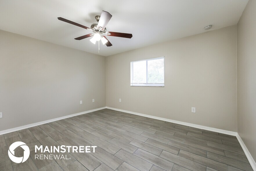 Building Photo - 3814 21st St SW