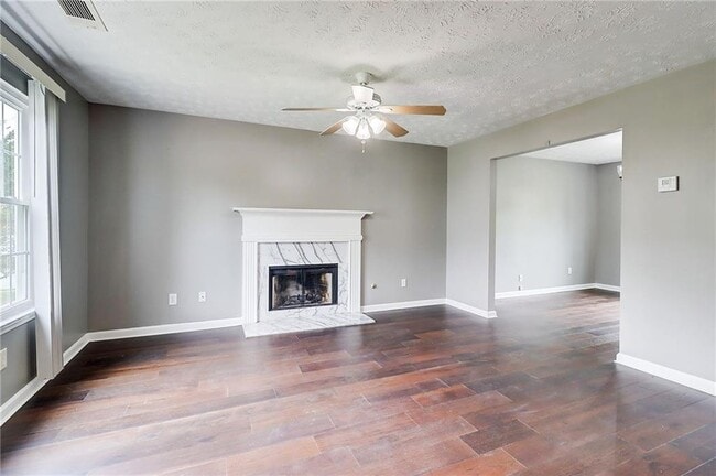 Building Photo - 1061 Chase Creek Ct