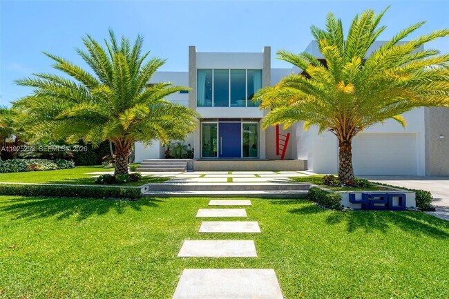 Building Photo - 420 Island Dr