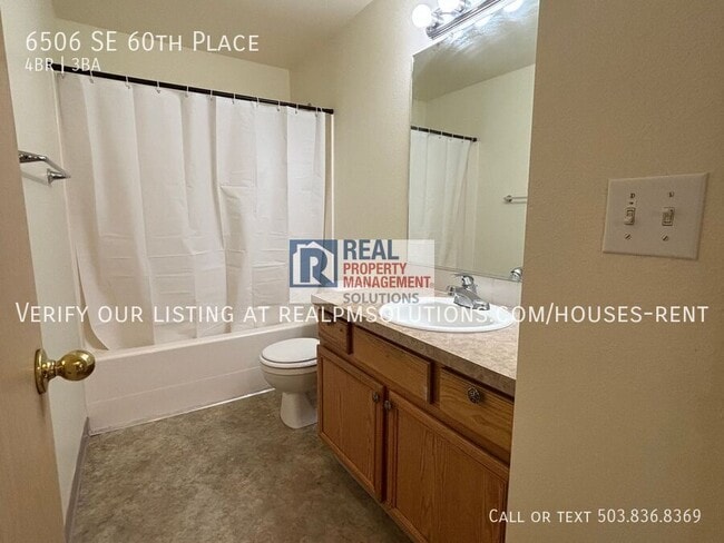 Building Photo - 6506 SE 60th Pl