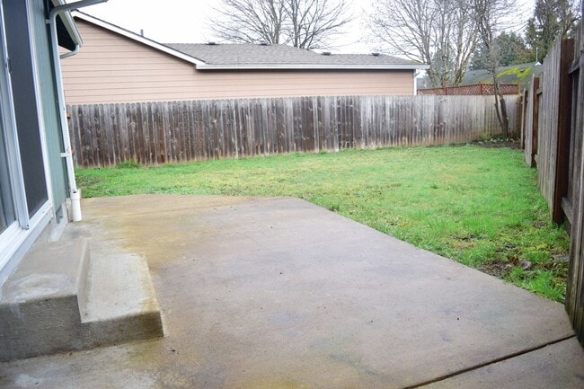 Building Photo - Osage St- OS