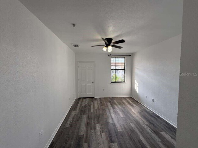 Building Photo - 5550 E Michigan St