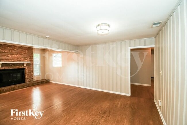 Building Photo - 3741 Culp Dr