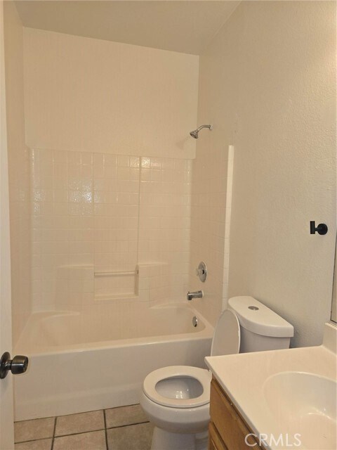Building Photo - 25850 Shoreline St