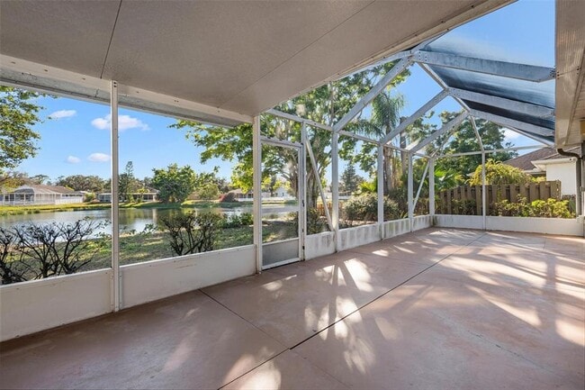 Building Photo - 11118 3rd Ave E