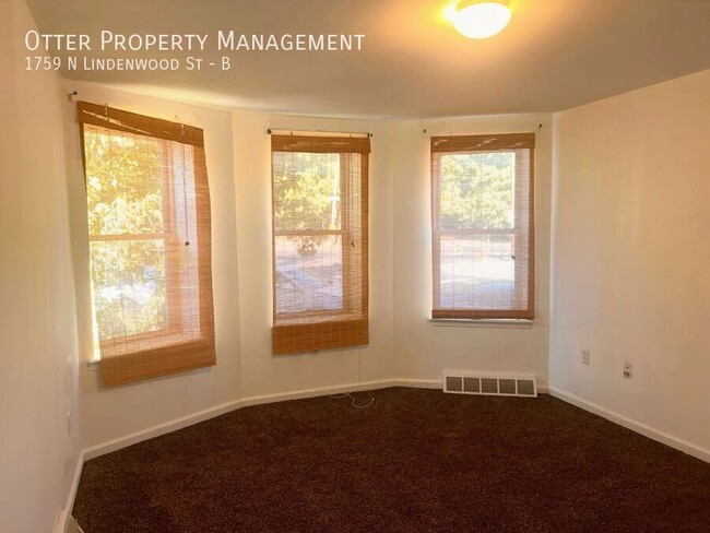 Building Photo - 2BR/1BA Sunny West Philly Apt with Washer/...