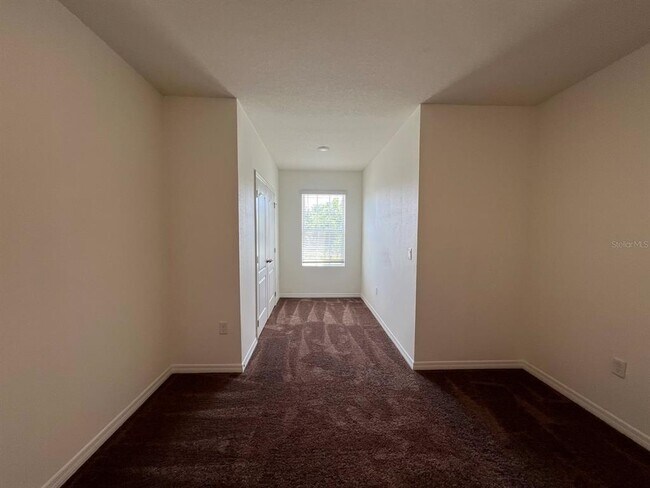 Building Photo - 1370 Yellow Finch Dr