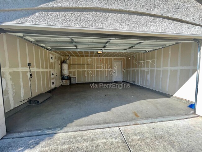 Building Photo - 3908 Lembert Dome Ct