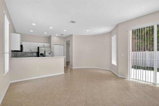 Building Photo - 16398 SW 27th St