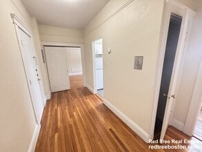 Building Photo - 1687 Commonwealth Ave