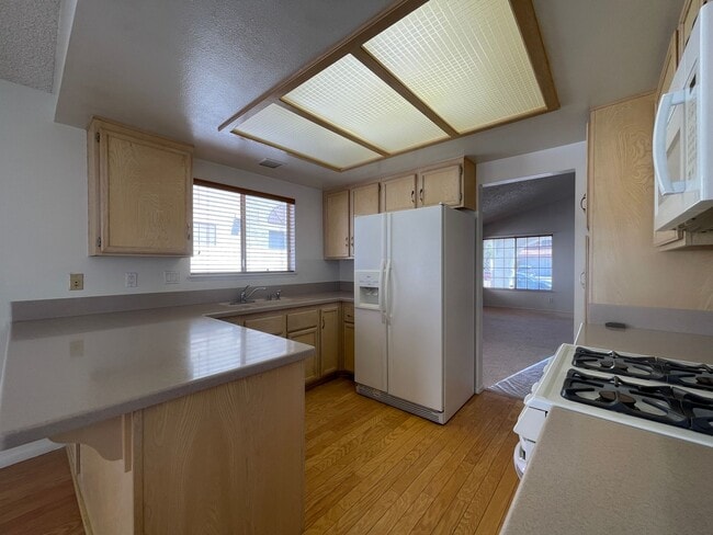 Building Photo - 3257 Mariner Bay St