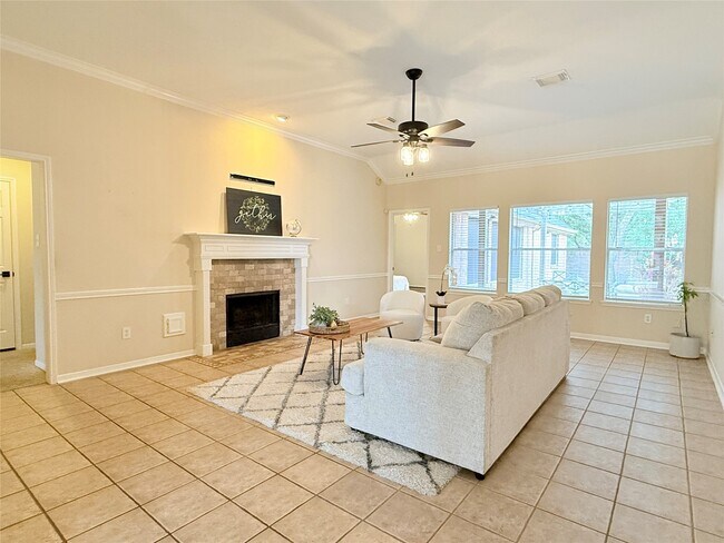 Building Photo - 3014 Cherry Mill Ct