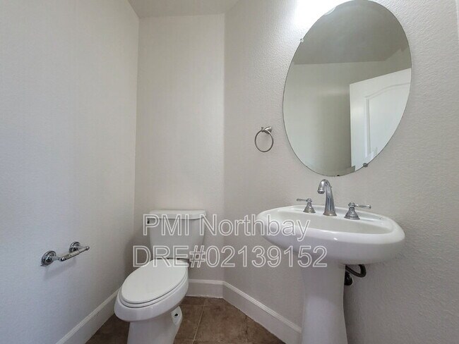 Building Photo - 3856 Stafford Springs Way
