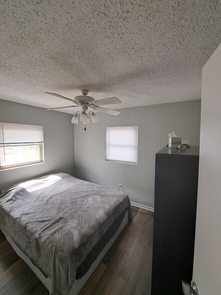 Second bedroom - 35 44th Ave