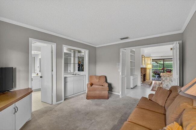 Building Photo - 17001 Freshwind Cir