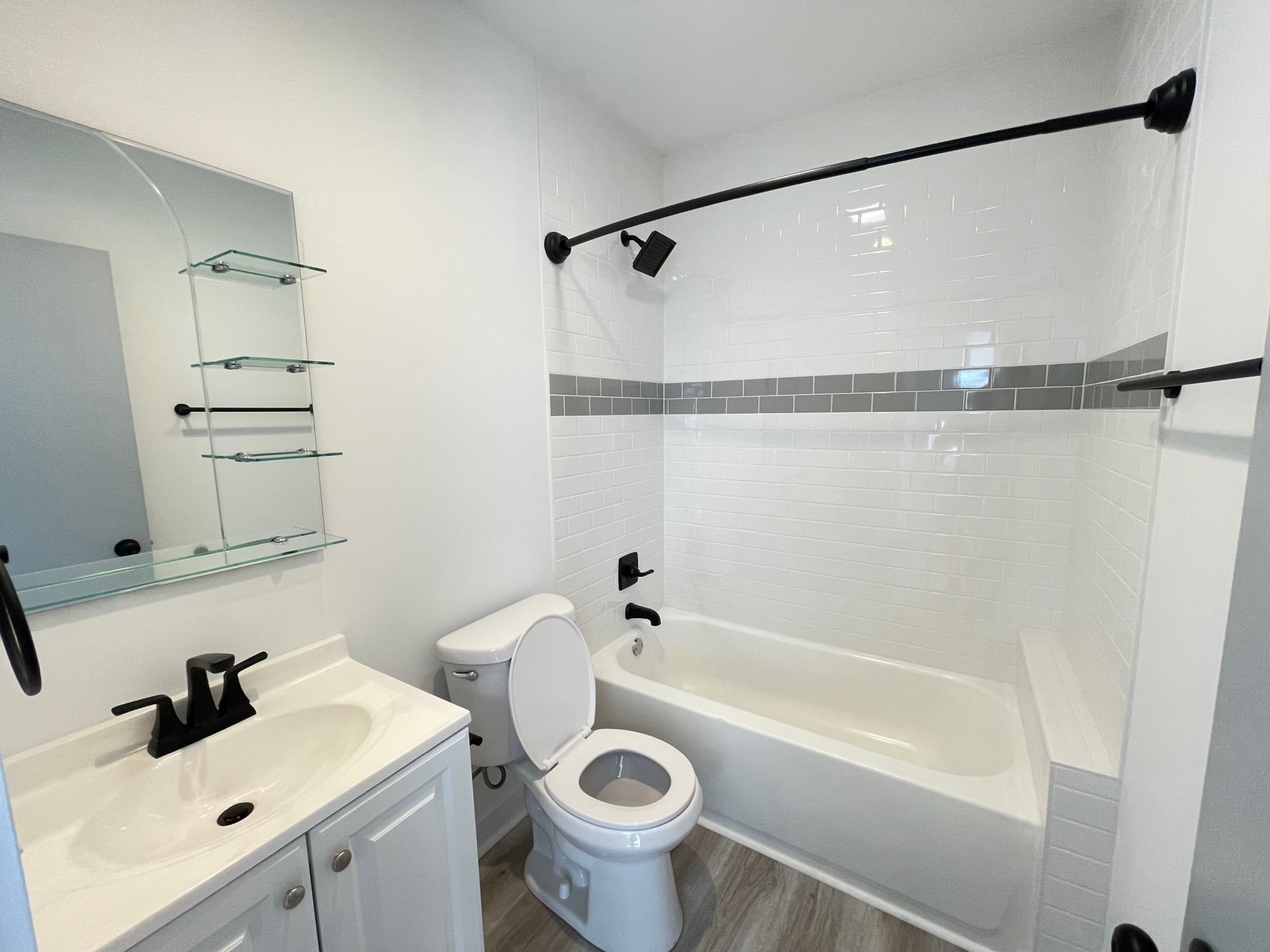 Building Photo - 2275 W 11th St