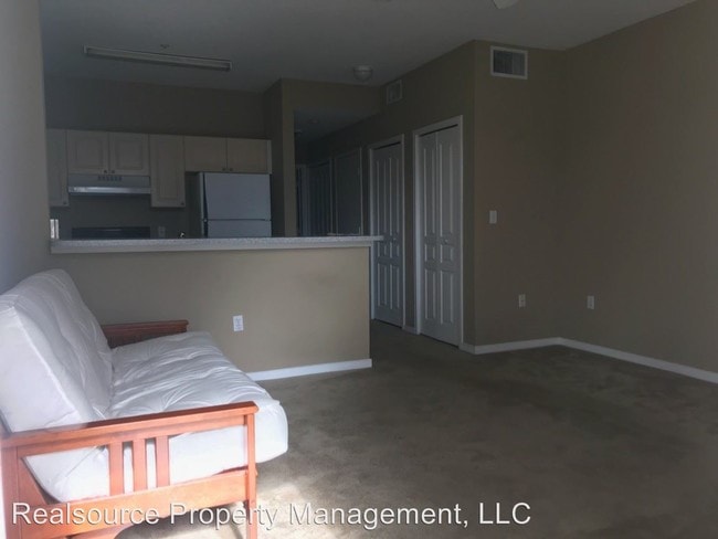 Building Photo - 600 Market St