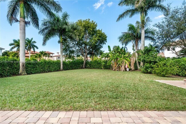 Building Photo - 12008 NW 69th Ct