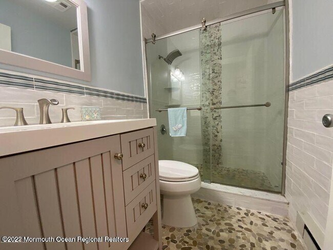 Building Photo - 1382 Ocean Ave