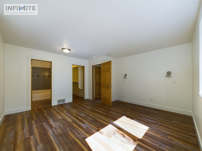 Building Photo - Gallatin Canyon Treasure!