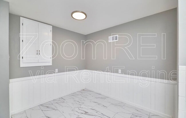 Building Photo - 3608 St Cosmas Ln