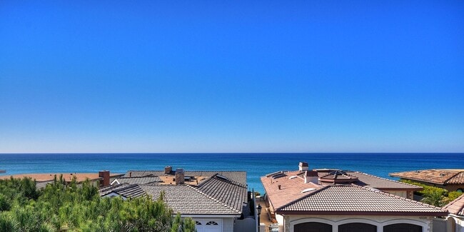 Building Photo - 4022 Calle Marlena