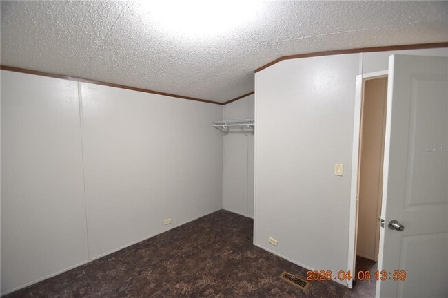 Building Photo - 7515 Symmes Rd