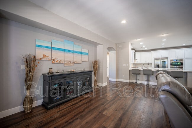 Building Photo - 11112 Pine Greens Ct