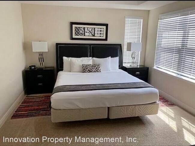 Building Photo - 4 br, 3.5 bath House - 8103 Roseville Blvd